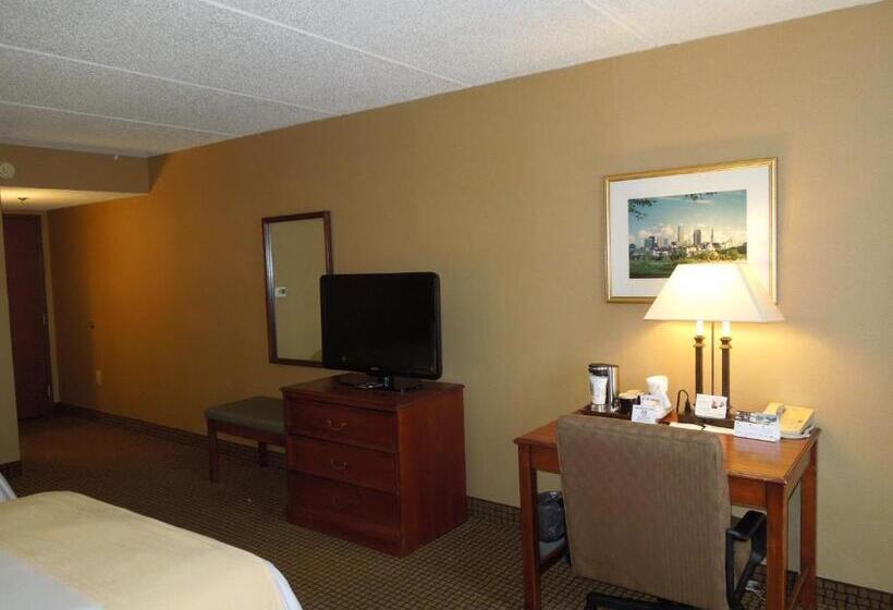 فندق Rl Cleveland Airport West