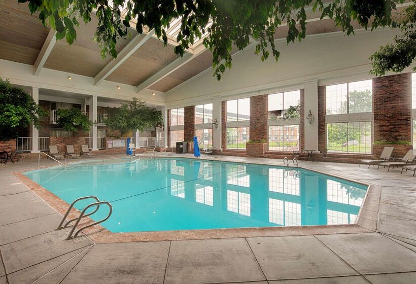 Red Lion Hotel Pocatello