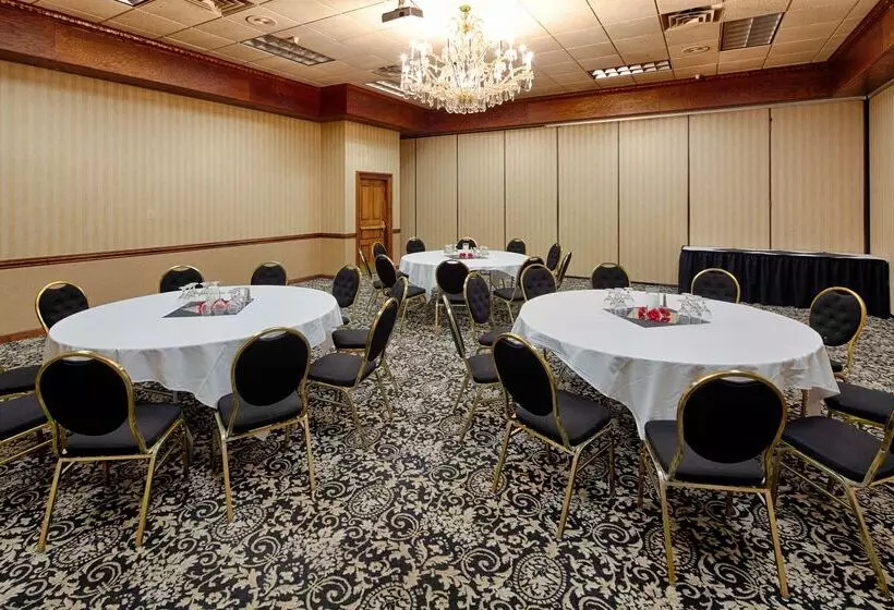 Red Lion Hotel Pocatello