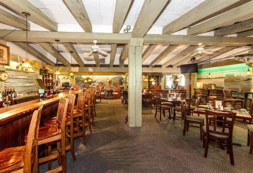 酒店 Provincetown Inn