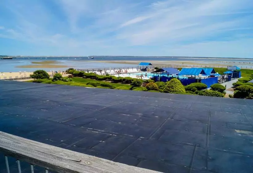 酒店 Provincetown Inn