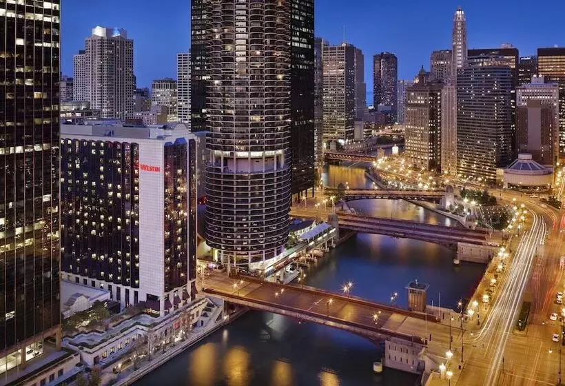 فندق The Westin Chicago River North