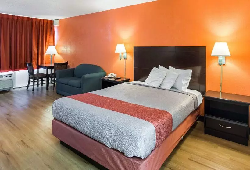 Motel 6 Groton, Ct Casinos Nearby