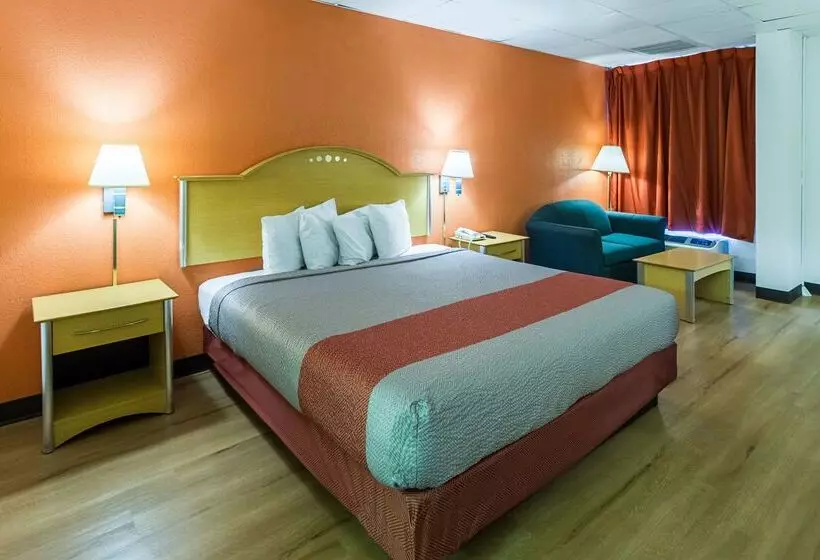 Motel 6 Groton, Ct Casinos Nearby