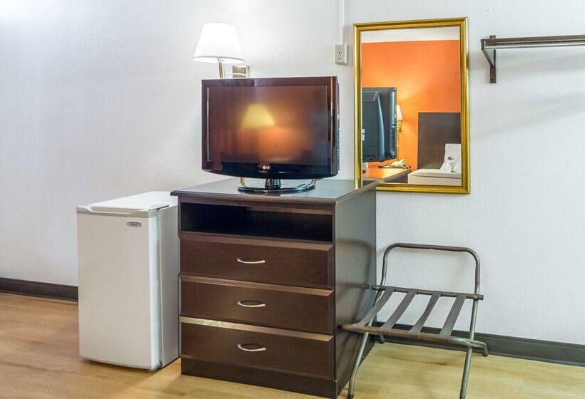 Motel 6 Groton, Ct  Casinos Nearby