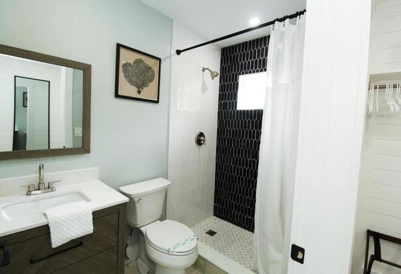 فندق على الطريق Pelican Post At Anna Maria Island Inn