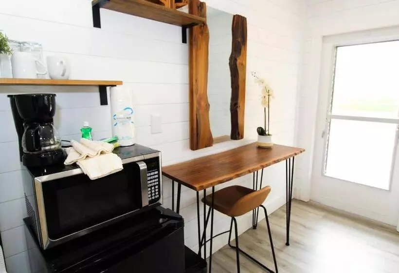 Motel Pelican Post At Anna Maria Island Inn