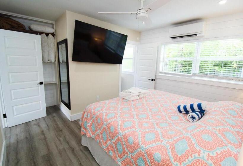 فندق على الطريق Pelican Post At Anna Maria Island Inn