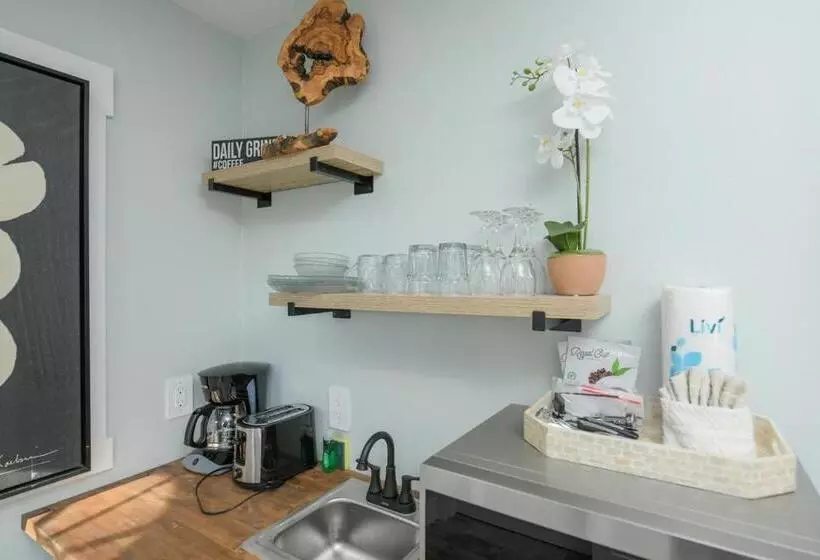 Motel Pelican Post At Anna Maria Island Inn