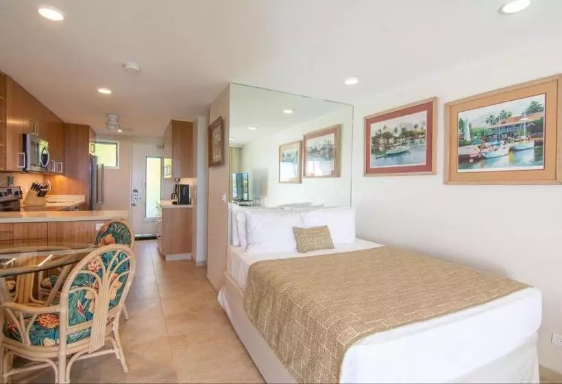 Nāpili Surf Beach Resort By Castle