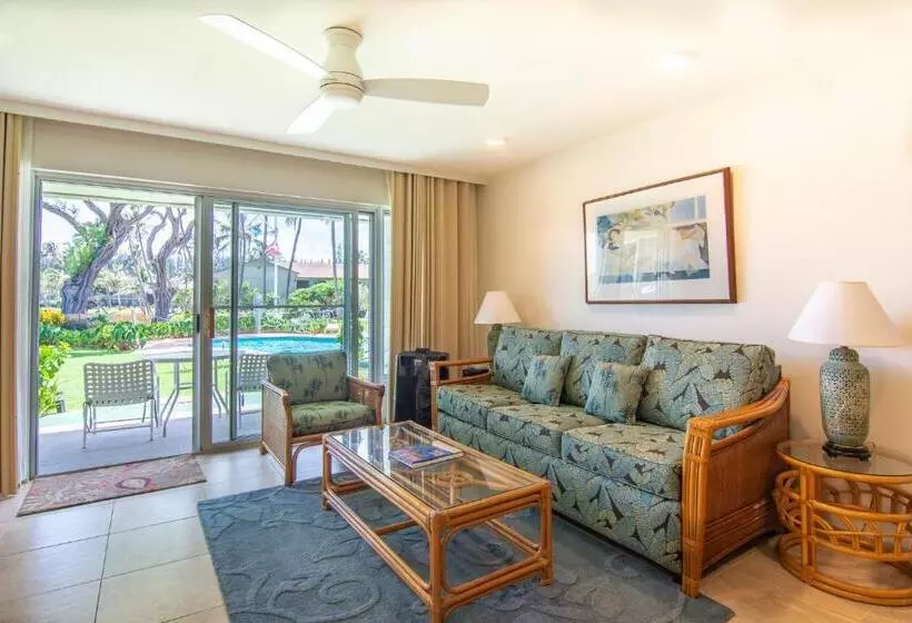 Nāpili Surf Beach Resort By Castle