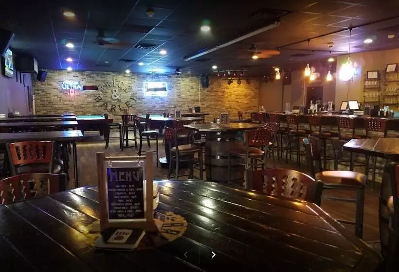 Best Price Motel & Suites