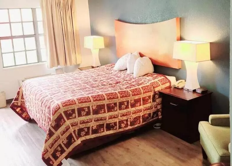 Best Price Motel & Suites