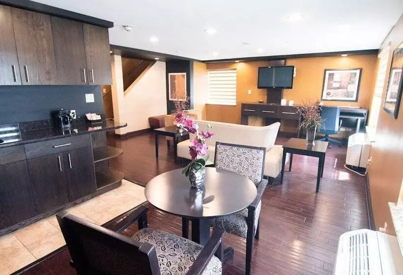 호텔 Clarion Inn Elmhurst  Oak Brook Near I88, I290, I294