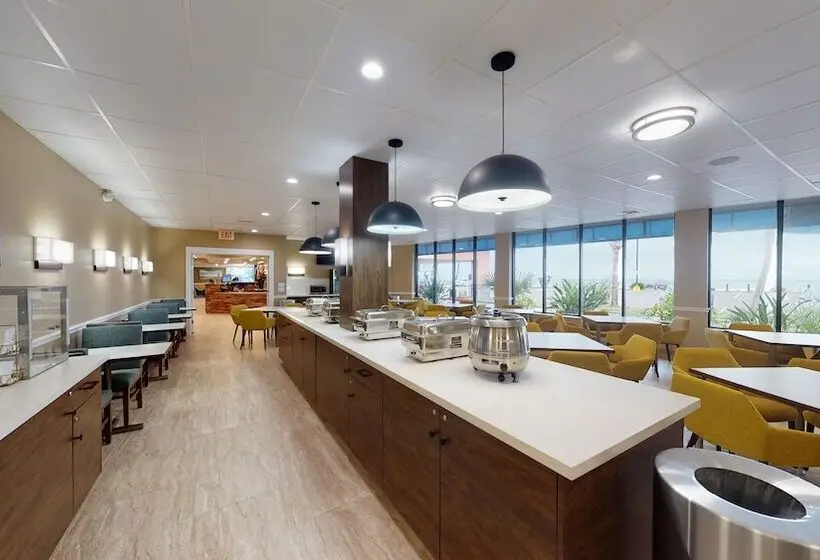 ホテル Clarion Pointe Galveston Beachfront