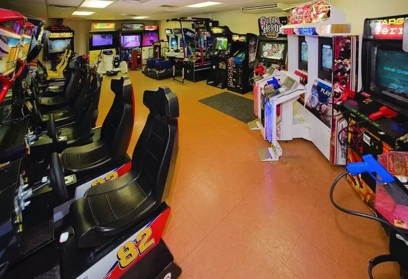 Отель Club Wyndham Shawnee Village