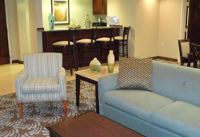 Doubletree By Hilton Hotel Augusta