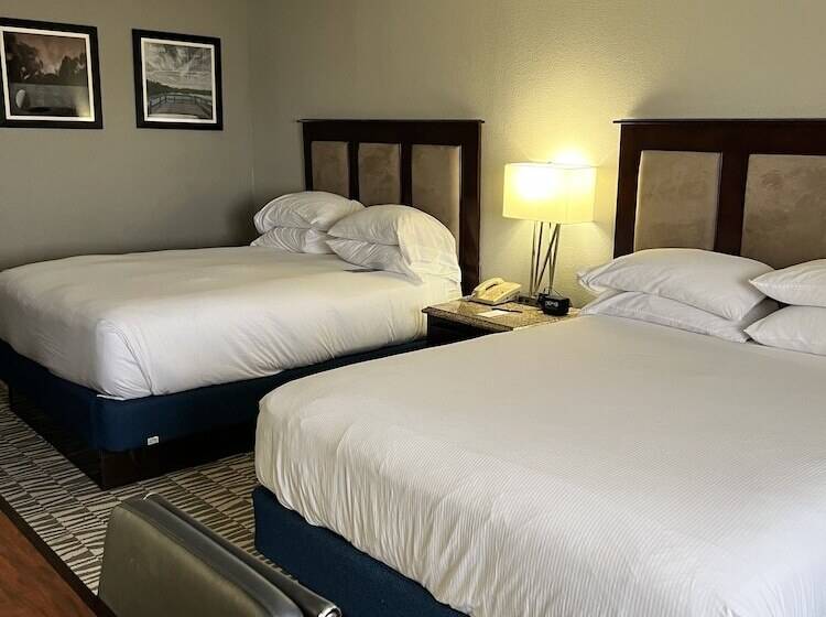 Doubletree By Hilton Hotel Augusta