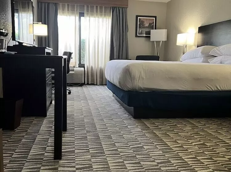 Doubletree By Hilton Hotel Augusta