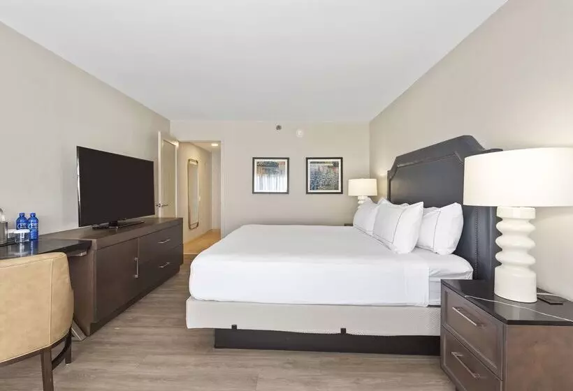 בית מלון כפרי Doubletree By Hilton Columbus