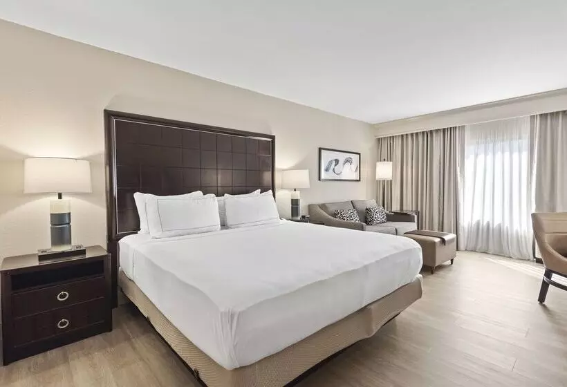 בית מלון כפרי Doubletree By Hilton Columbus