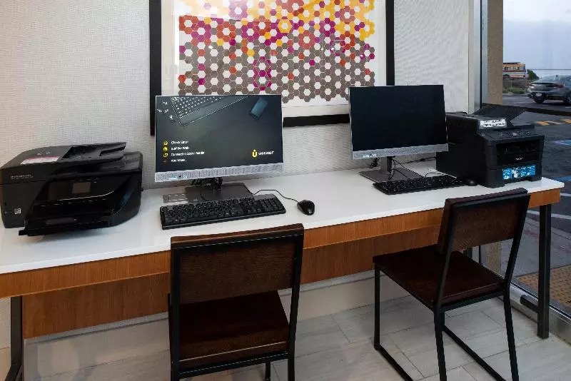 Otel Holiday Inn Express San Francisco Airport South, An Ihg