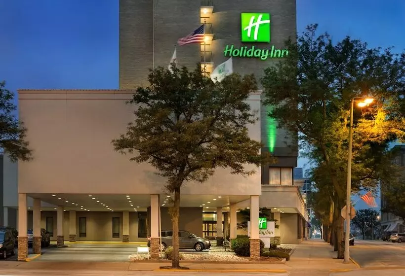 Отель Holiday Inn Rock Island Quad Cities, An Ihg