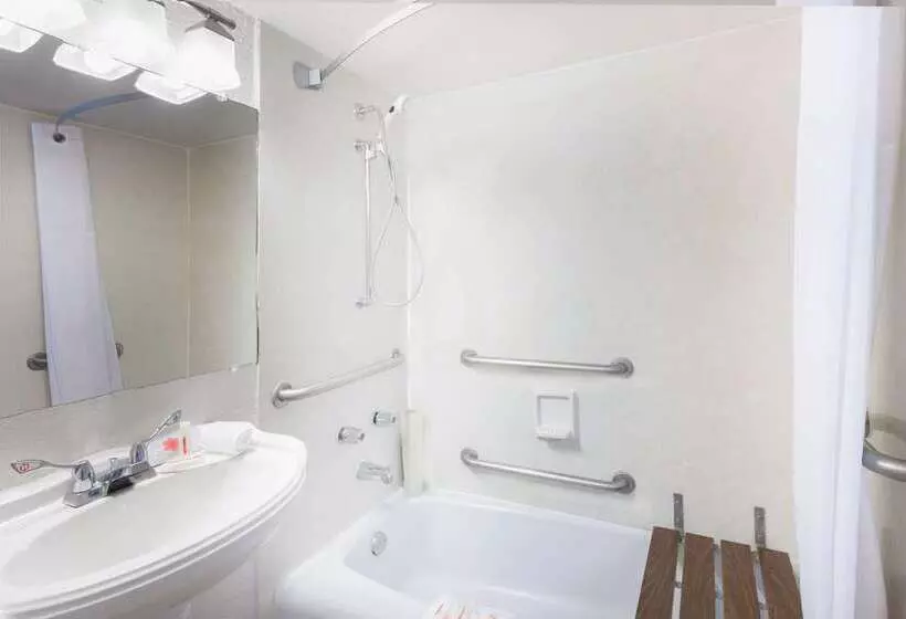 Otel Howard Johnson By Wyndham Yuma