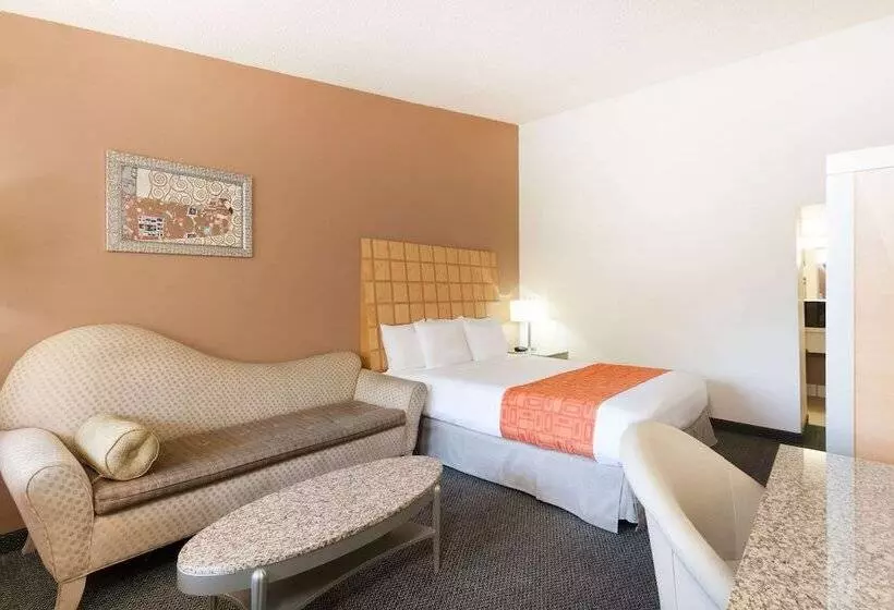 Otel Howard Johnson By Wyndham Yuma