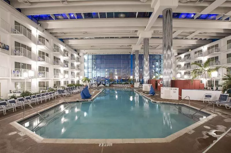 酒店 Princess Royale Oceanfront Resort