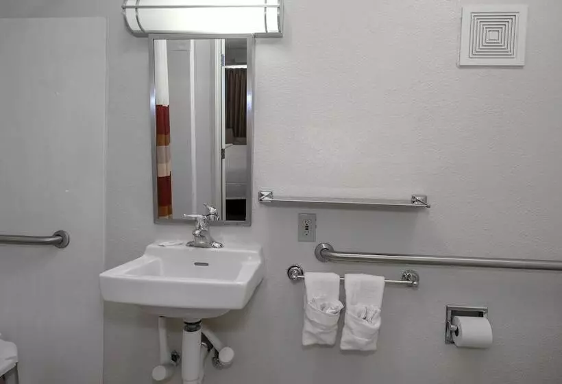 فندق Red Roof Inn Aberdeen