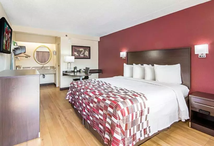 Otel Red Roof Inn Hampton Coliseum And Convention Center