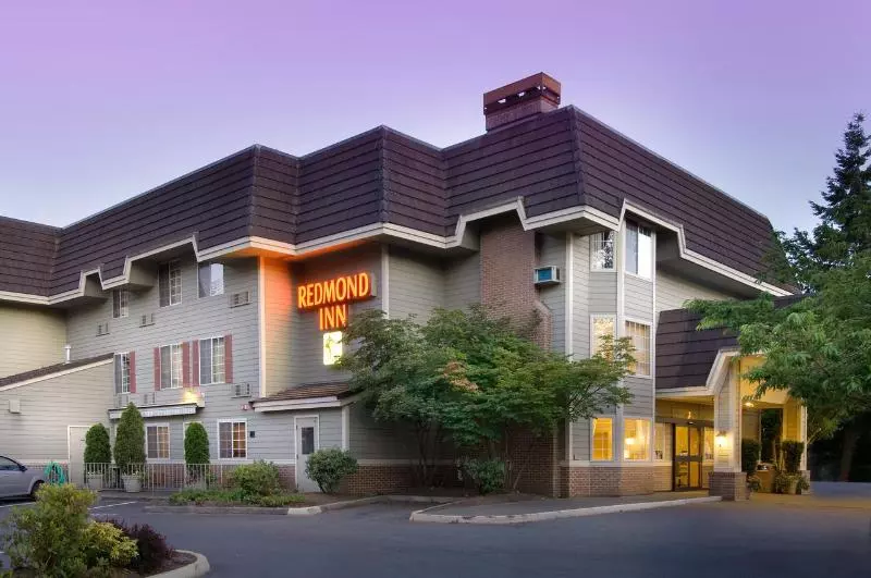 Otel Redmond Inn