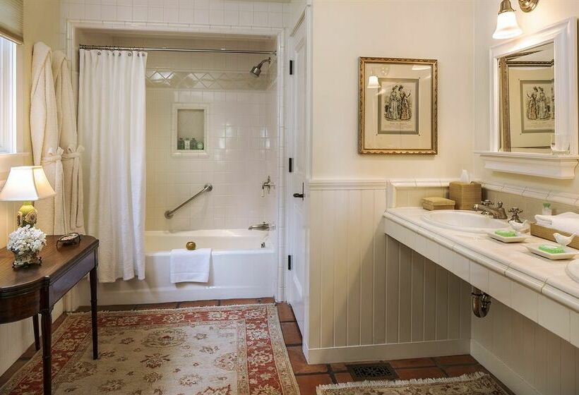 בית מלון כפרי San Ysidro Ranch A Rosewood Resort