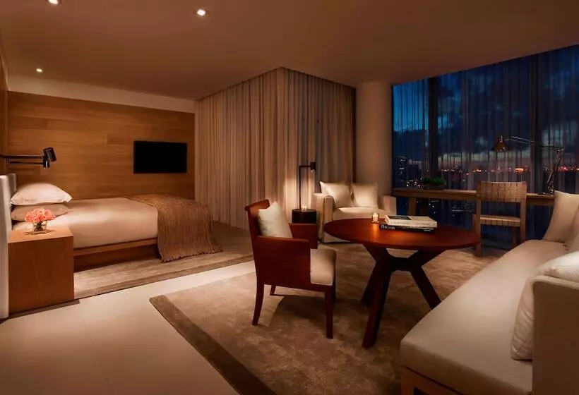 酒店 The Miami Beach Edition