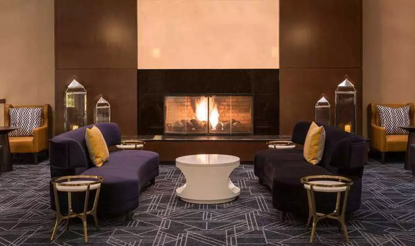 فندق The Saratoga Hilton