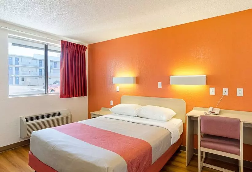 Motel 6 Denver, Co Downtown