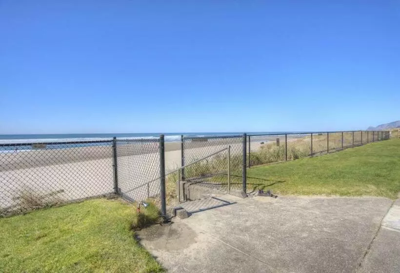 فندق على الطريق Sea Gypsy Rentals