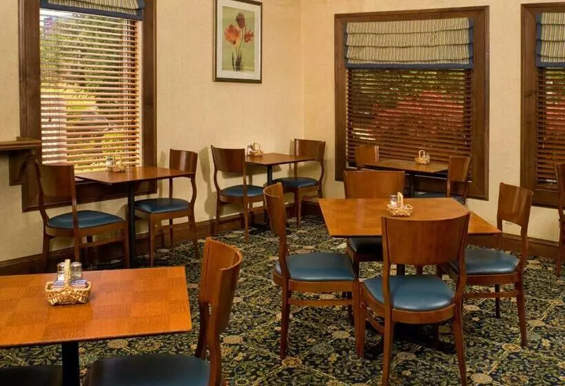 レジデンス Surestay Studio By Best Western Charlotte Executive Park