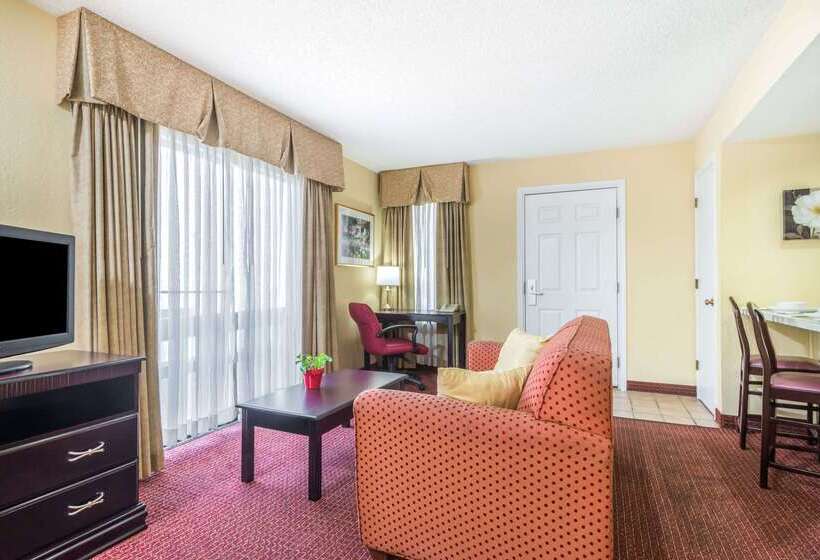 اقامتگاه Hawthorn Extended Stay By Wyndham Dayton