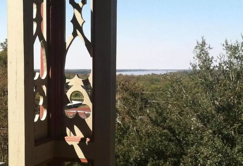 Corners Mansion Inn   A Bed And Breakfast