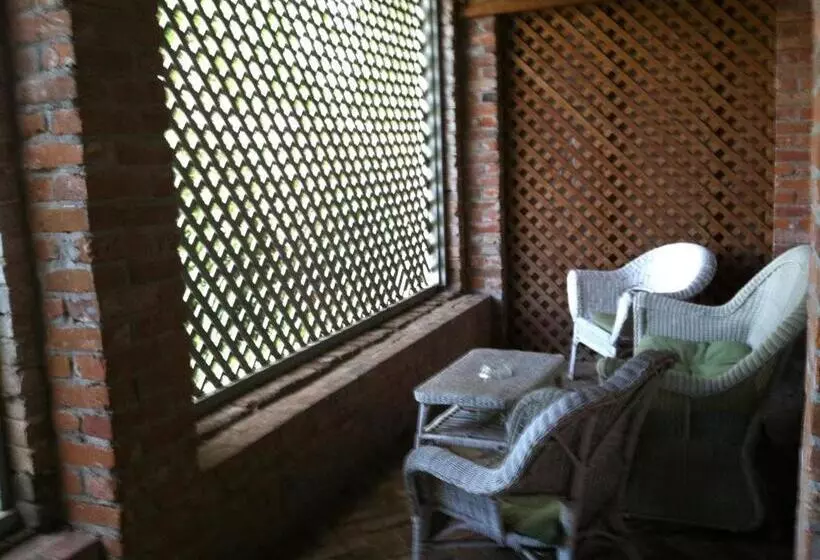 Corners Mansion Inn   A Bed And Breakfast