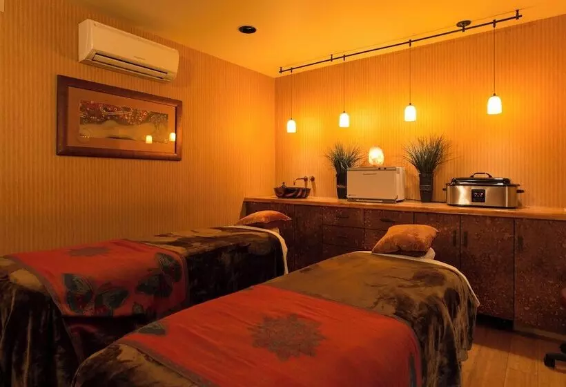 Hallmark Resort Cannon Beach