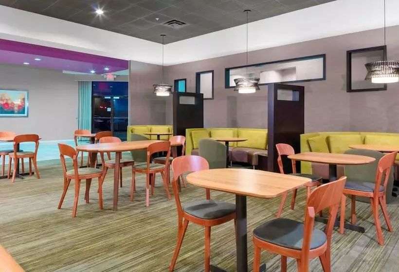 ホテル Courtyard By Marriott Killeen