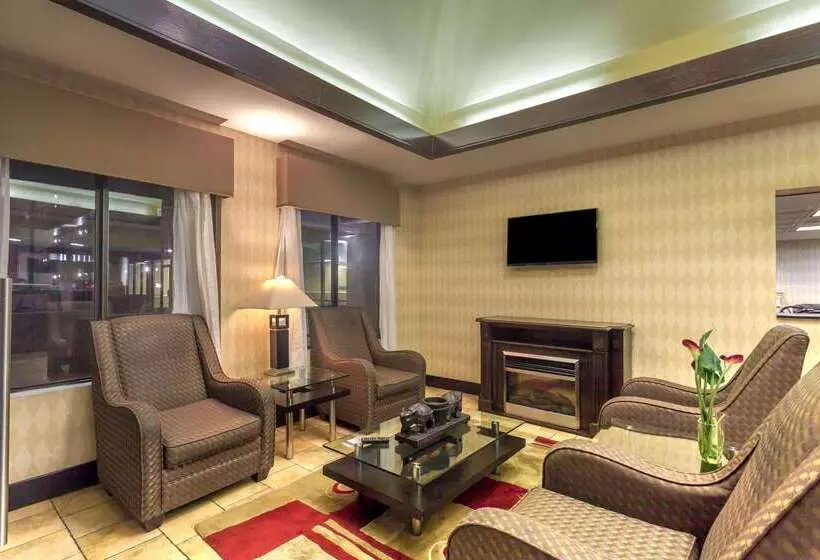 Отель Days Inn By Wyndham Lebanon