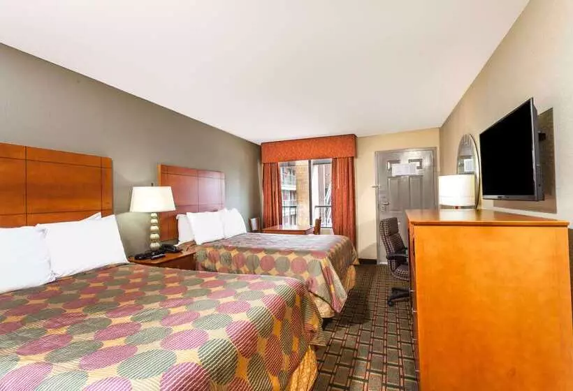 Отель Days Inn By Wyndham Lebanon