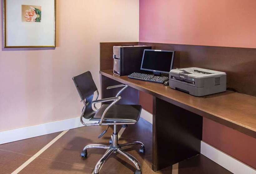 Hotel Days Inn By Wyndham Sherman