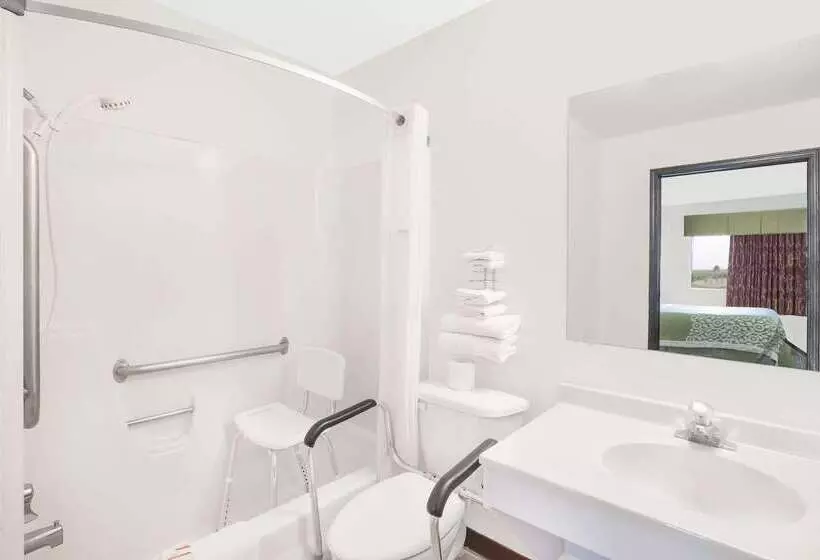 فندق Days Inn By Wyndham York