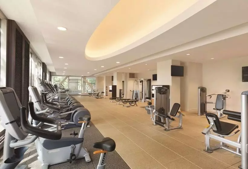 Hotelli Hilton Boston Logan Airport