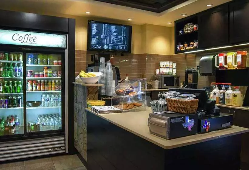 בית מלון כפרי Hilton Palacio Del Rio